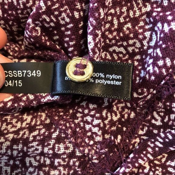 The Limited Purple & White Patterned 3/4 Sleeve Lightweight Dress Top Small - Picture 6 of 6